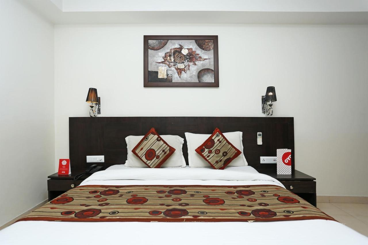 Capital O 3600 Hotel Royal Windsor Kathgodam Bagian luar foto