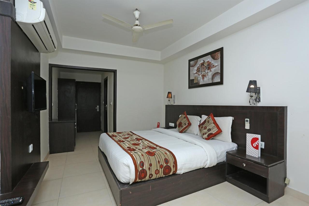 Capital O 3600 Hotel Royal Windsor Kathgodam Bagian luar foto