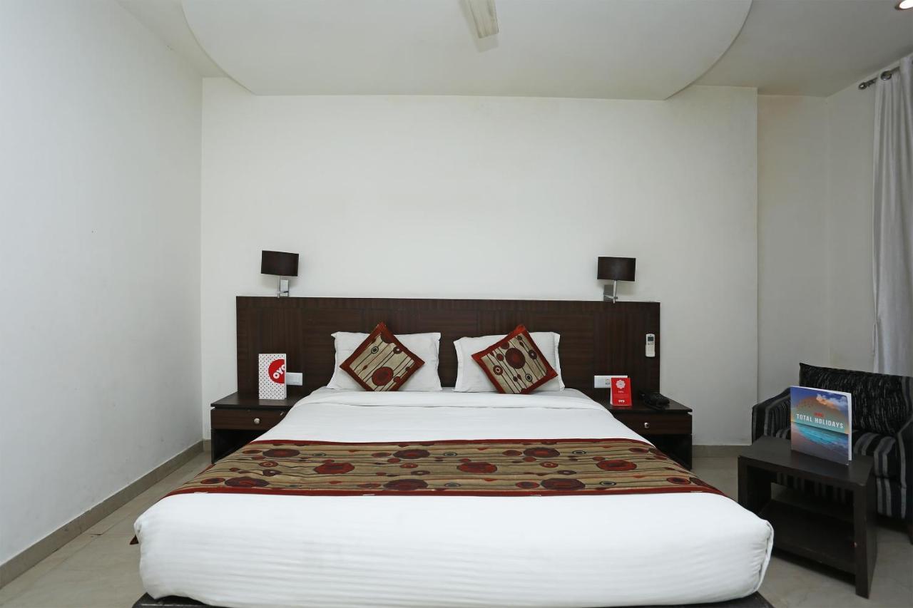 Capital O 3600 Hotel Royal Windsor Kathgodam Bagian luar foto