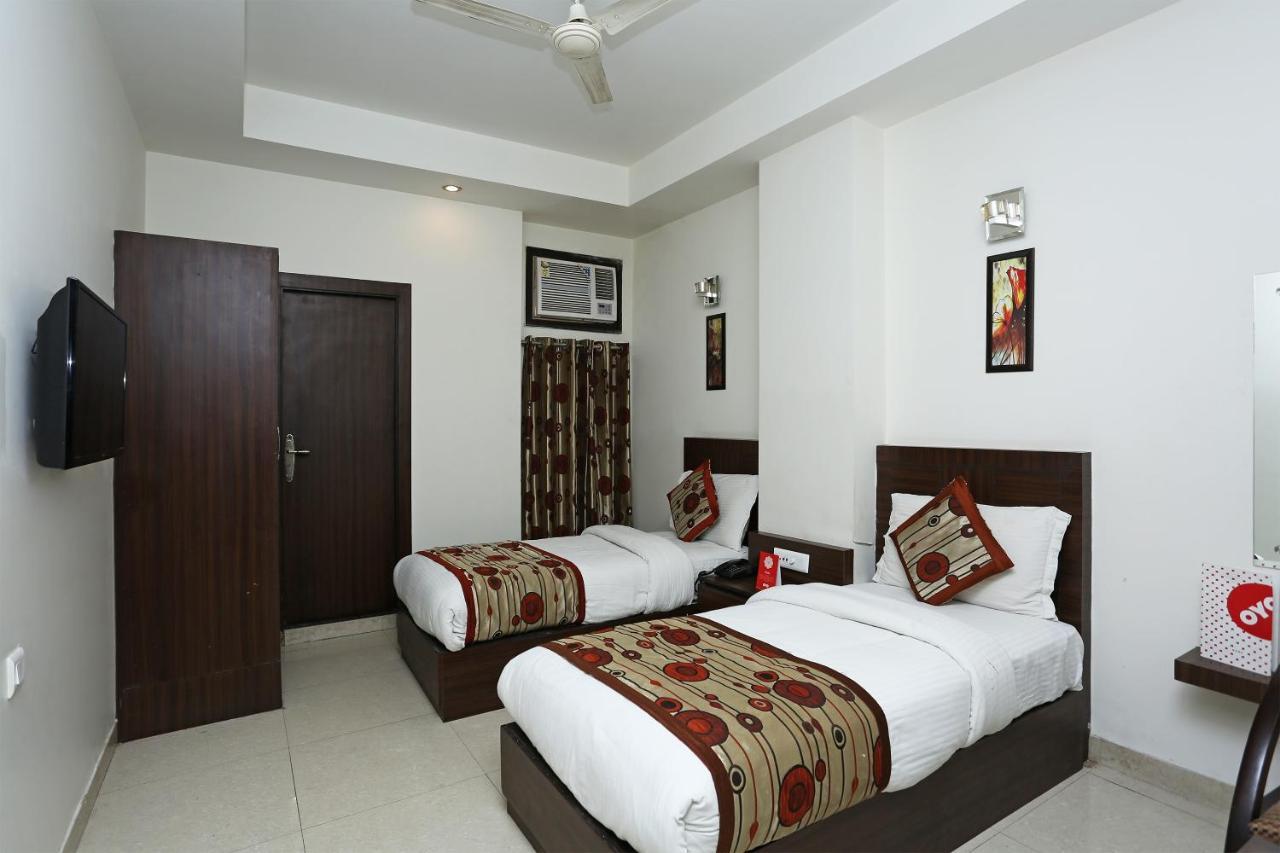 Capital O 3600 Hotel Royal Windsor Kathgodam Bagian luar foto