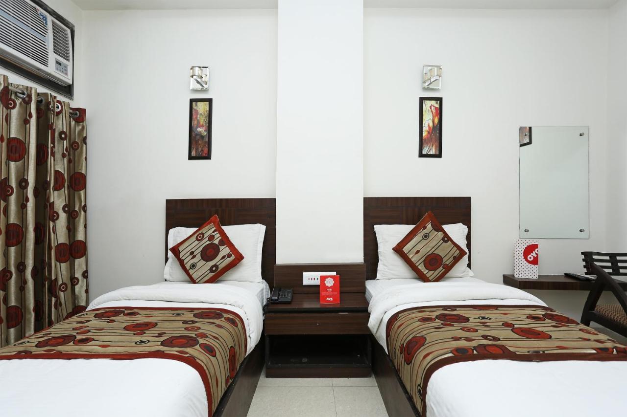 Capital O 3600 Hotel Royal Windsor Kathgodam Bagian luar foto